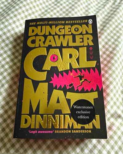 Dungeon crawler carl - dungeon,